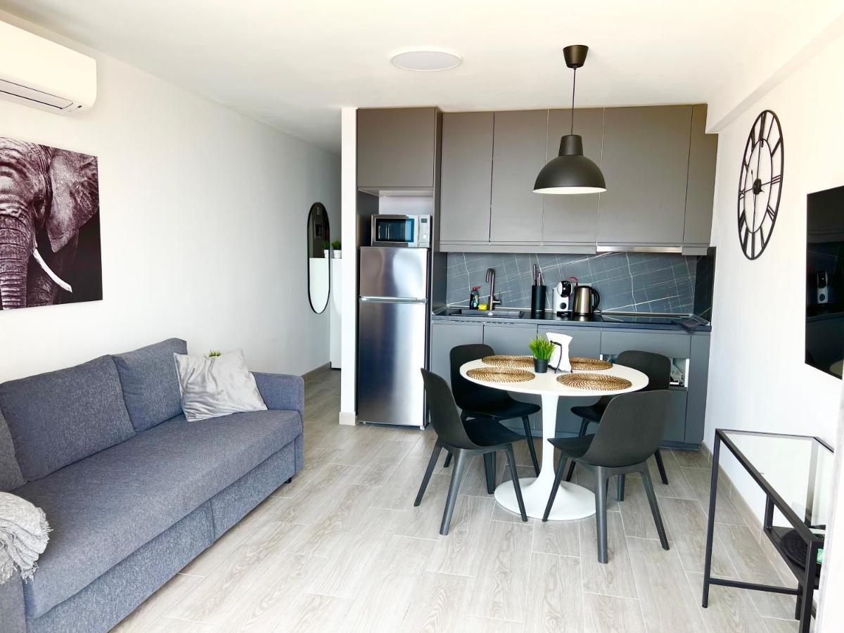 Copacabana Ocean View Apartament Playa Feñabe Екстериор снимка